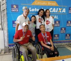 Equipe de Natação da AACD Esporte bate recorde