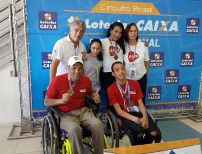Equipe de Natação da AACD Esporte bate recorde