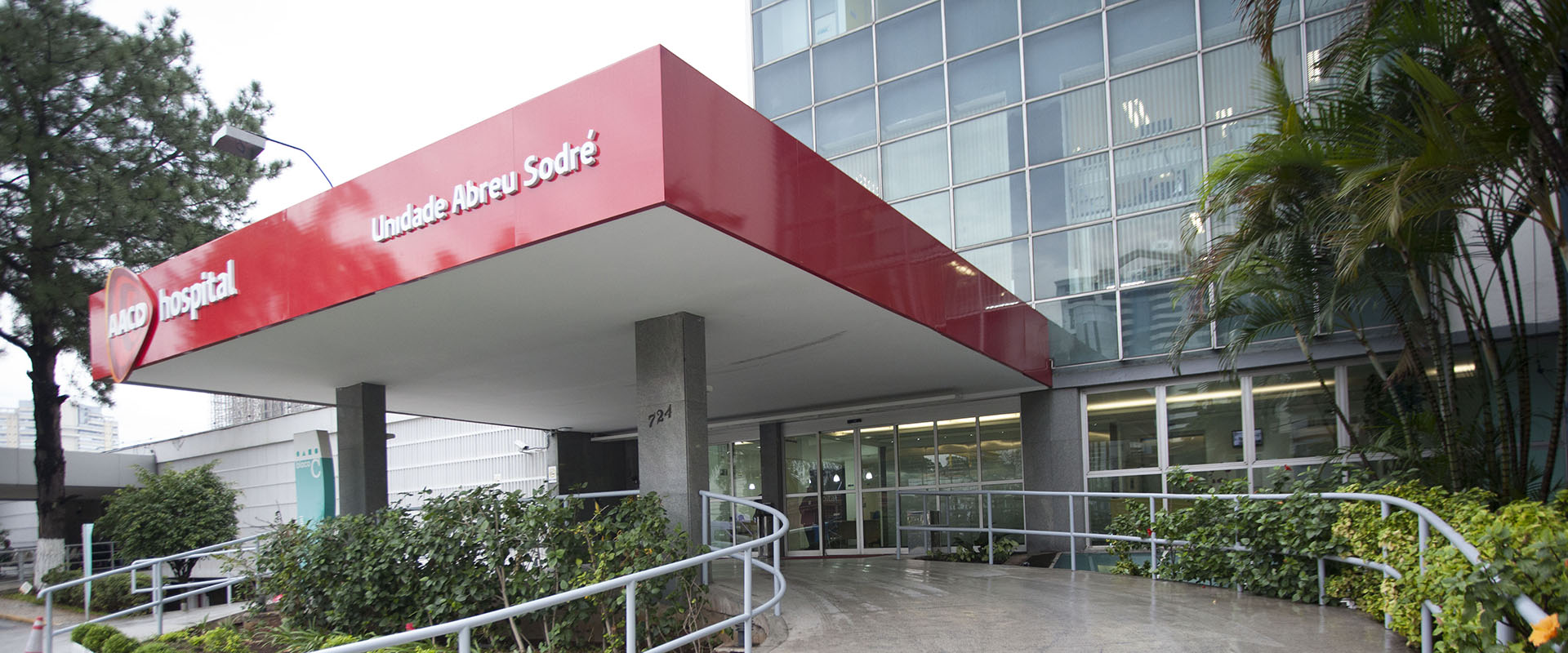 Fachada hospital