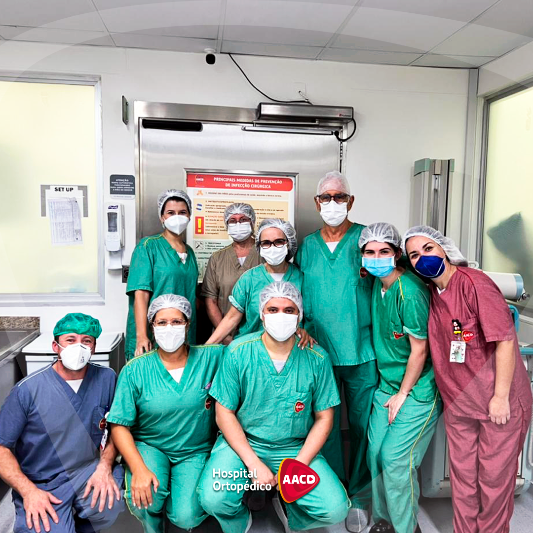Dr. Philippe Monnier visita a AACD