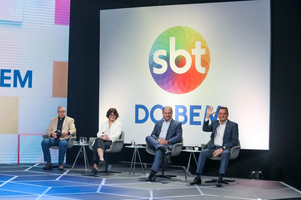 Coletiva Artística - Teleton: Edson Brito, Norma Mantovanini, José Roberto Maciel & Valdesir Galvan