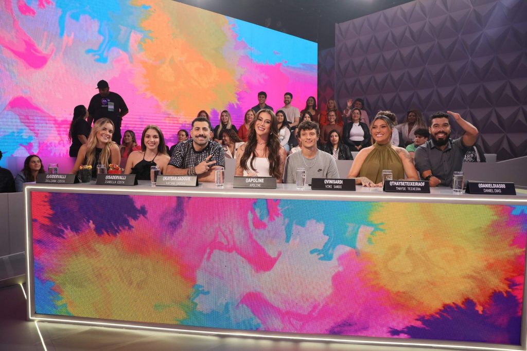 Bancada de influenciadores engajou o público e gerou conteúdo durante a programação do Teleton 2024