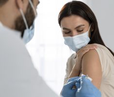 A imunização contra a meningite é fundamental para a prevenção da doença