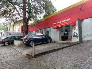 Fachada do Bazar Samburá da AACD, em São Paulo.